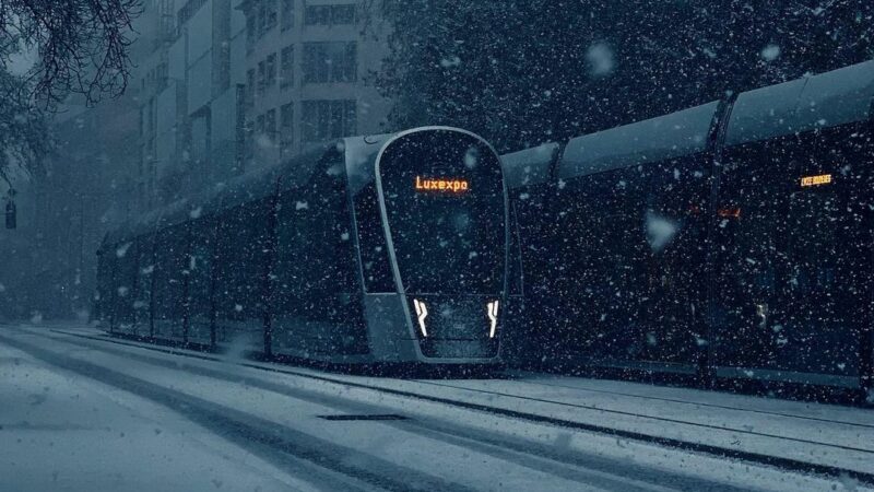 Snow-tram
